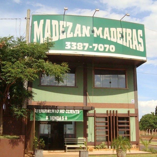 Loja MADEZAN COMERCIO DE MADEIRAS LTDA - Materiais de Construção em CAMPO GRANDE